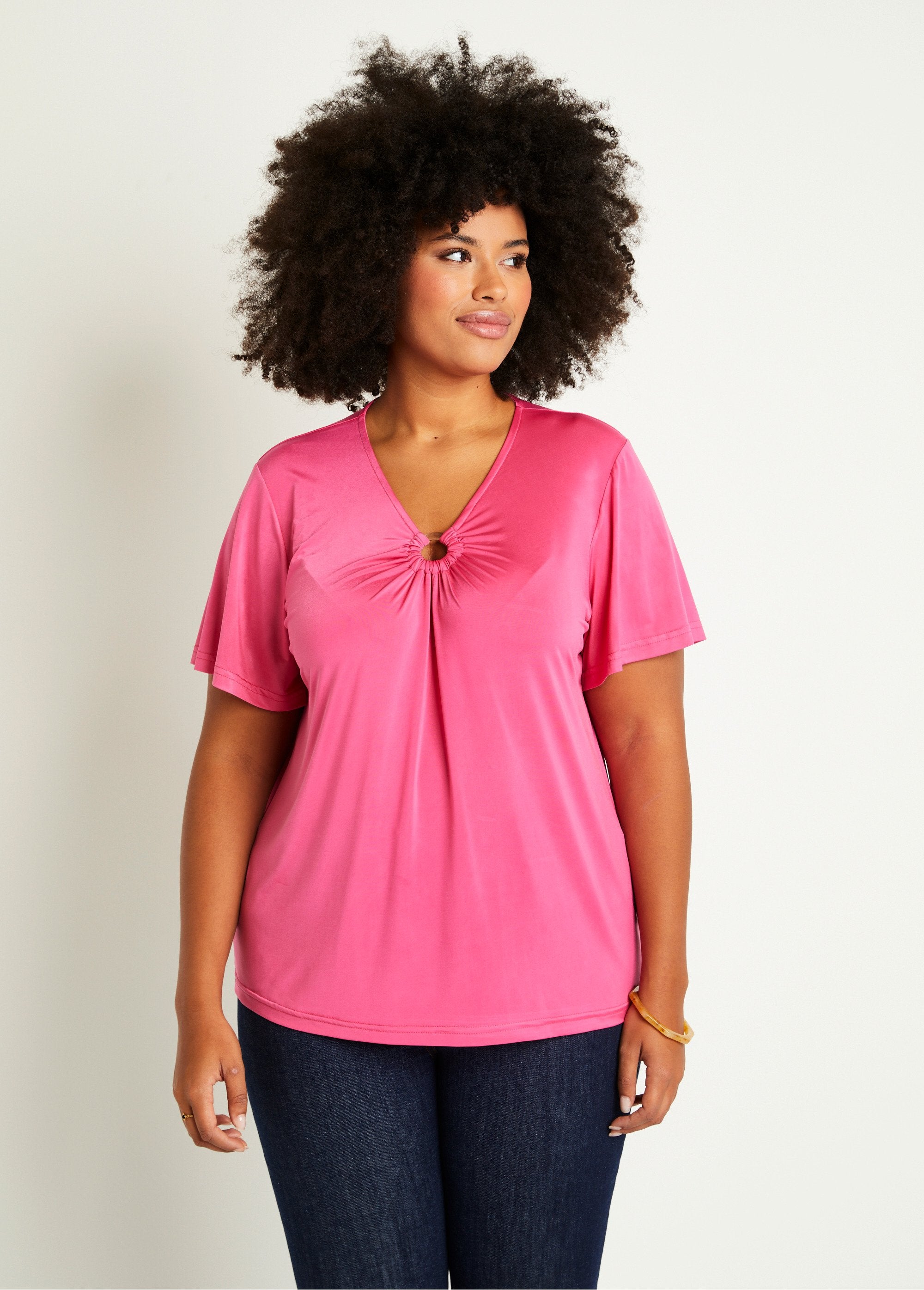 Camiseta_corta_holgada_lisa_o_follaje_fucsia_liso_FA1_curvy