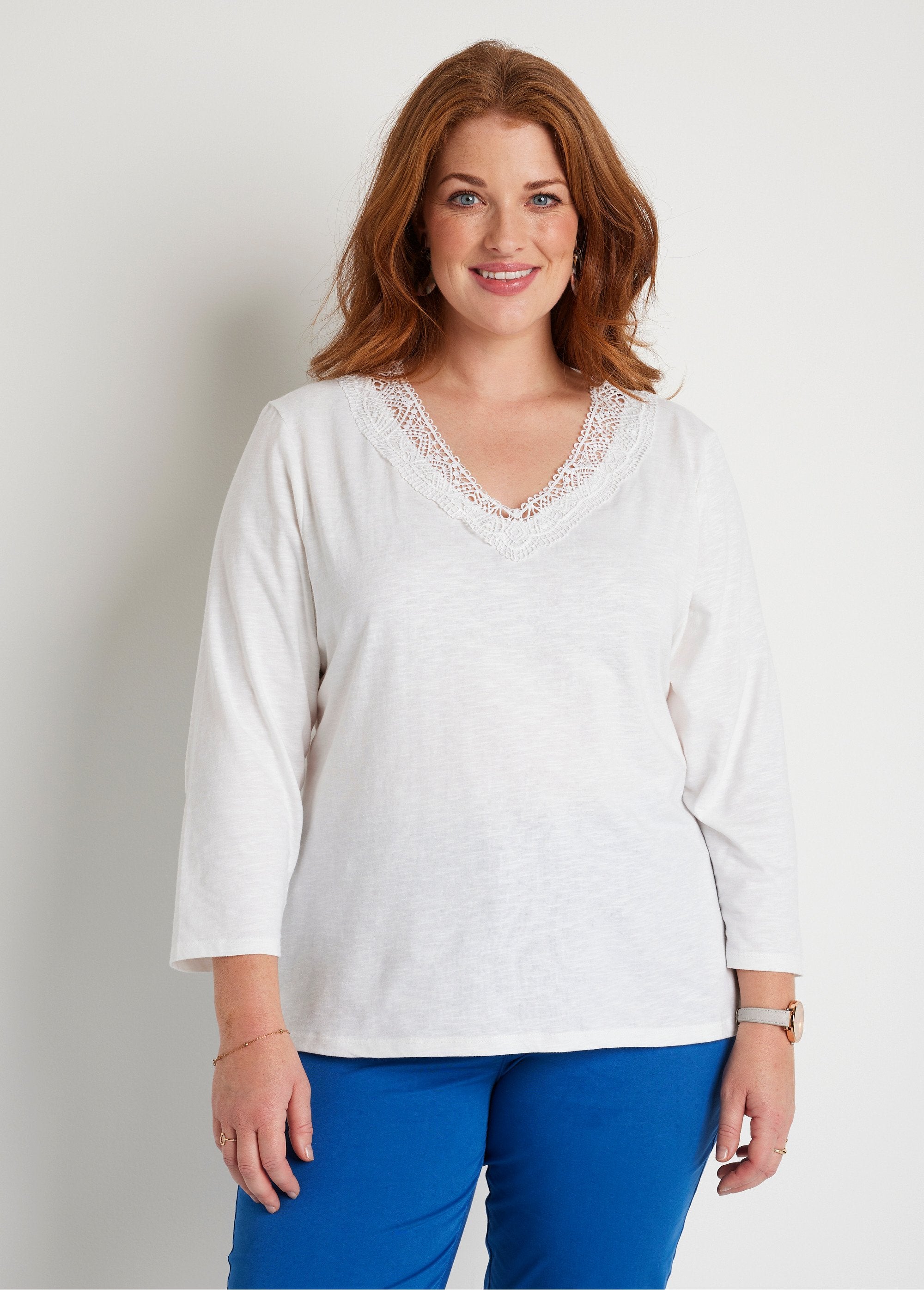 Camiseta_manga_3/4_de_algodón_y_macramé_Blanco,_Blanca_FA1_curvy