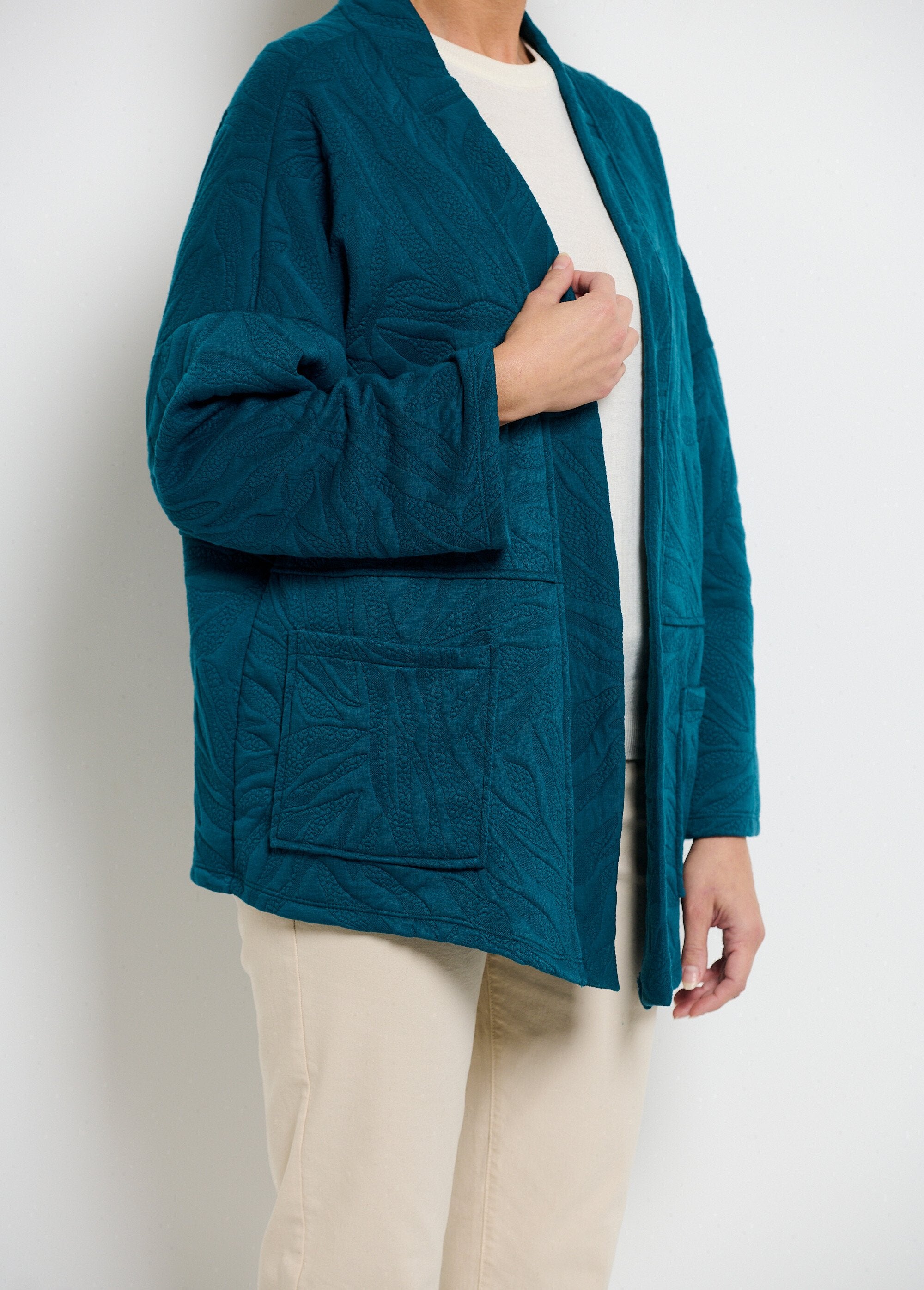 Chaqueta_de_punto_gofrado_de_borde_a_borde_Pato_DR1_slim